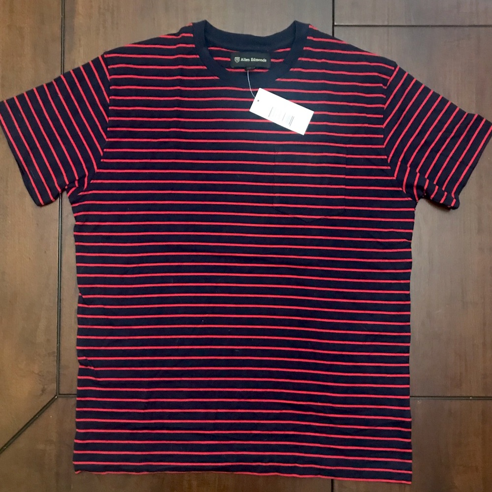 Allen Edmonds Men’s Stripes Tee with Pocket